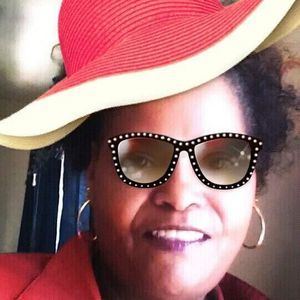 Meet your Posher, Bernice